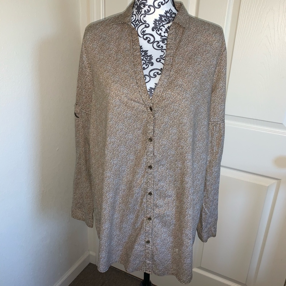 Zara Basic Cheetah Print Button Down Blouse